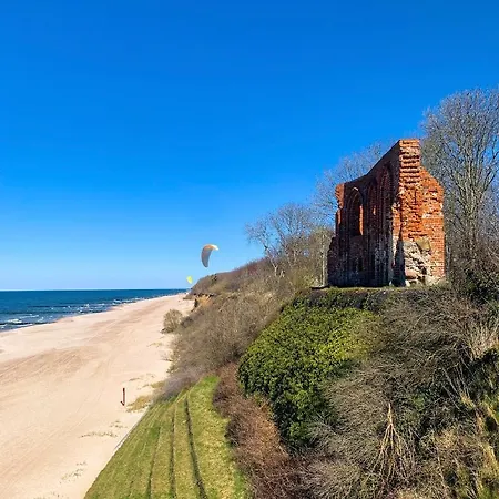 Semesterbostad Coast House 25 -trzesacz Sunny Side Baltic