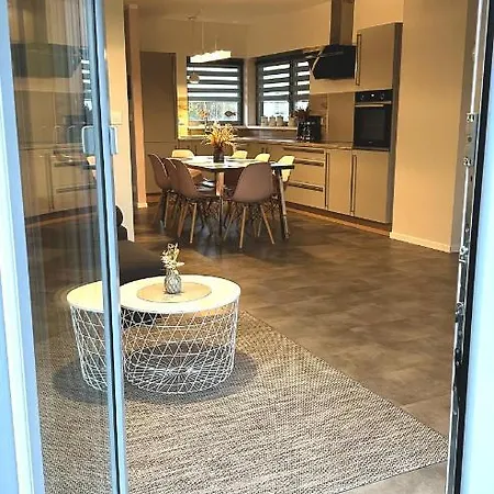 Coast House 25 -trzesacz Sunny Side Baltic Semesterbostad