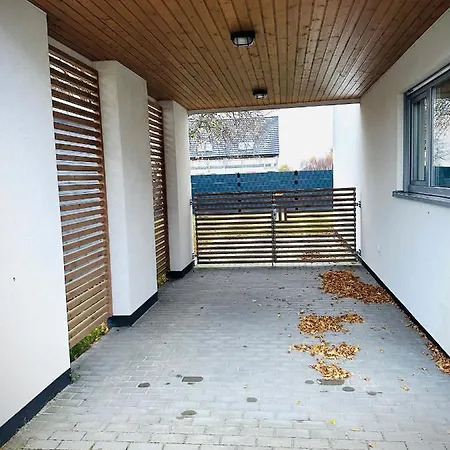 Semesterbostad Coast House 25 -trzesacz Sunny Side Baltic